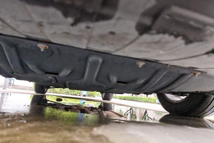 Used Buick Verano 2017 Sedan 20T Dual-Clutch Elite Model Chassis Front