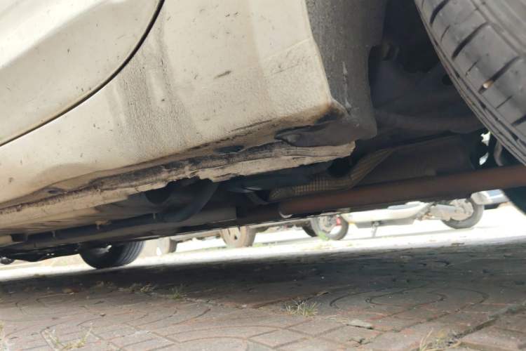 Used Buick Verano 2017 Sedan 15S Automatic Leading Model Chassis Rear Left