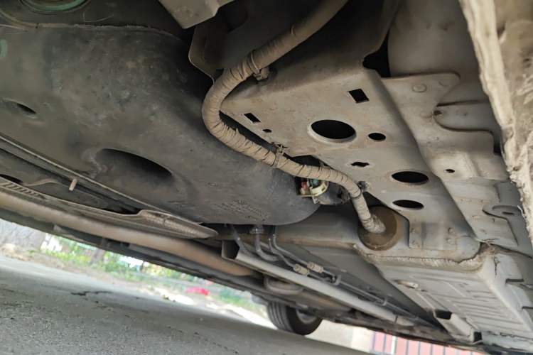 Used Buick Verano 2017 Sedan 15S Automatic Leading Model Chassis Rear Right