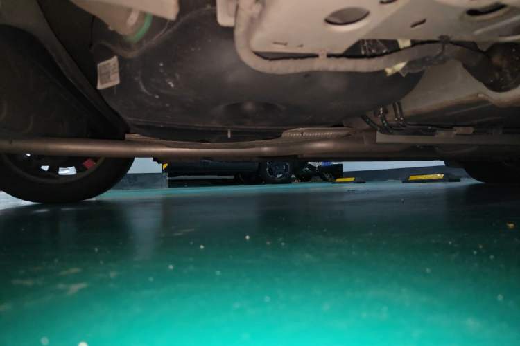 Used Buick Verano 2017 Sedan 15S Automatic Leading Model Chassis Rear Right