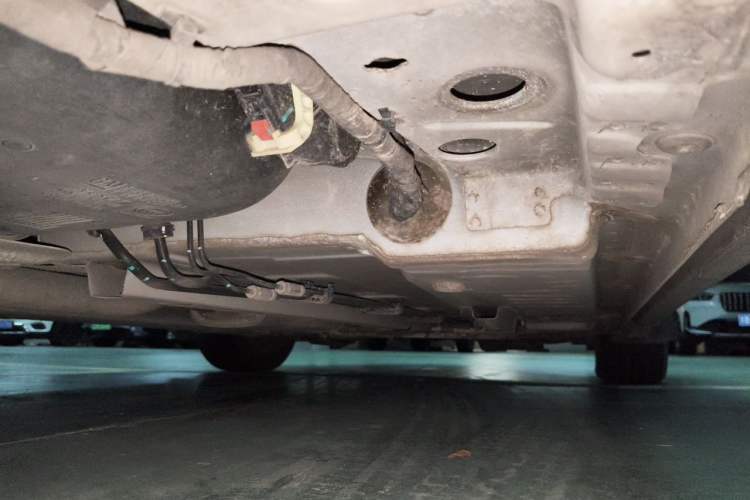 Used Buick Verano 2017 Sedan 15S Automatic Leading Model Chassis Rear Right