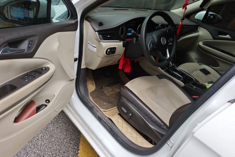 Used Buick Verano 2017 Sedan 15S Automatic Leading Model Driver Seat
