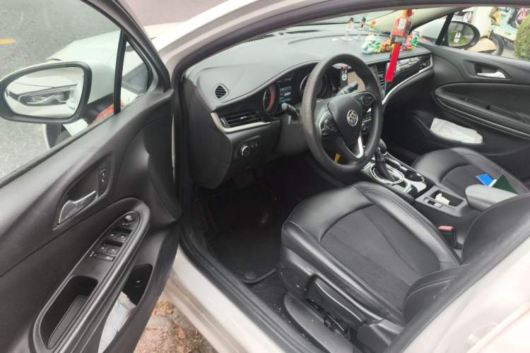 Used Buick Verano 2017 Sedan 20T Dual-Clutch Leading Model Driver Seat