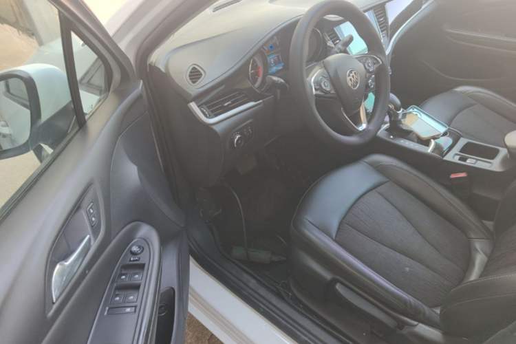 Used Buick Verano 2017 Sedan 20T Dual-Clutch Leading Model Driver Seat
