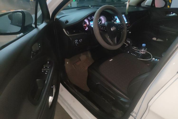 Used Buick Verano 2017 Sedan 20T Dual-Clutch Leading Model Driver Seat