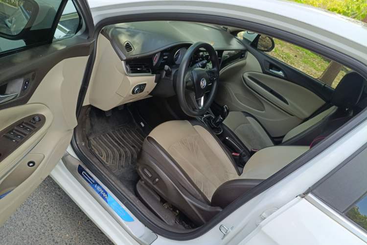 Used Buick Verano 2017 Sedan 15S Manual Leading Model Driver Seat