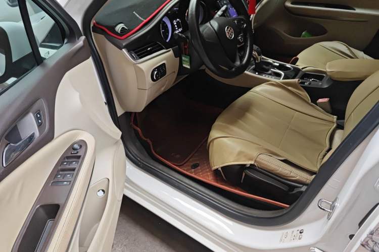 Used Buick Verano 2017 Sedan 15S Automatic Entry Model Driver Seat