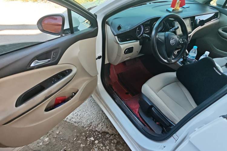 Used Buick Verano 2017 Sedan 15S Automatic Entry Model Driver Seat