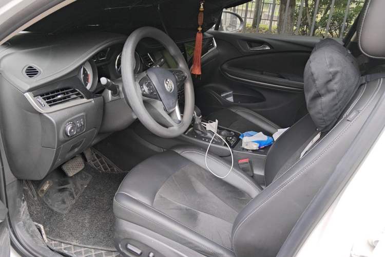 Used Buick Verano 2017 Sedan 20T Dual-Clutch Elite Model Driver Seat