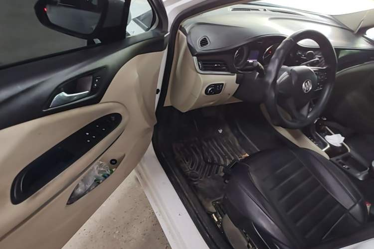 Used Buick Verano 2017 Sedan 15S Automatic Entry Model Driver Seat