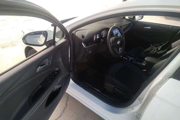 Used Buick Verano 2017 Sedan 15S Automatic Entry Model Driver Seat