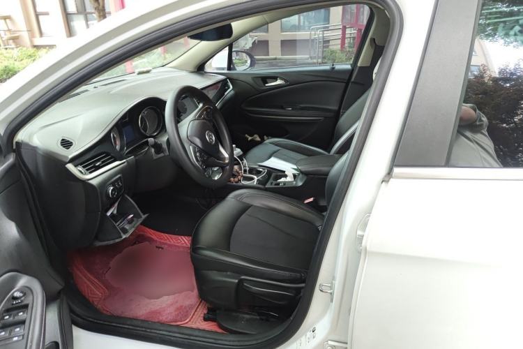 Used Buick Verano 2017 Sedan 20T Dual-Clutch Leading Model Driver Seat