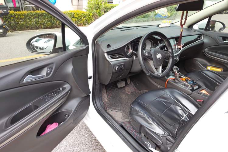 Used Buick Verano 2017 Sedan 20T Dual-Clutch Leading Model Driver Seat