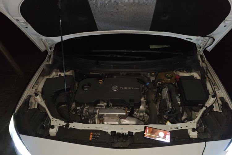 Used Buick Verano 2017 Sedan 20T Dual-Clutch Leading Model Engine Bay