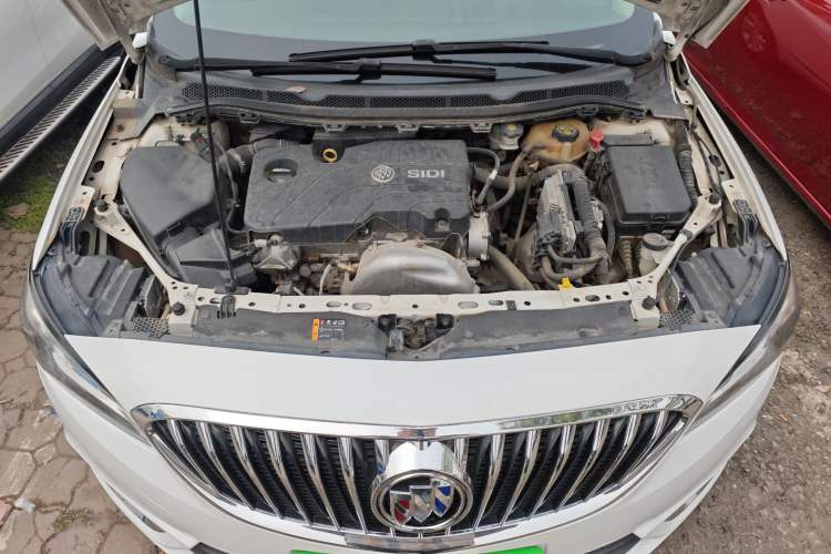 Used Buick Verano 2017 Sedan 15S Automatic Leading Model Engine Bay