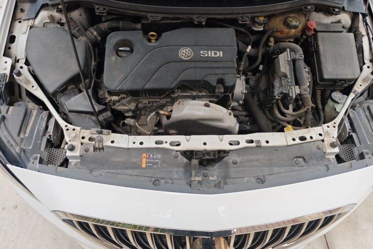 Used Buick Verano 2017 Sedan 15S Automatic Leading Model Engine Bay