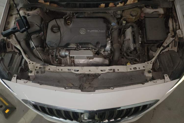 Used Buick Verano 2017 Sedan 20T Dual-Clutch Elite Model Engine Bay