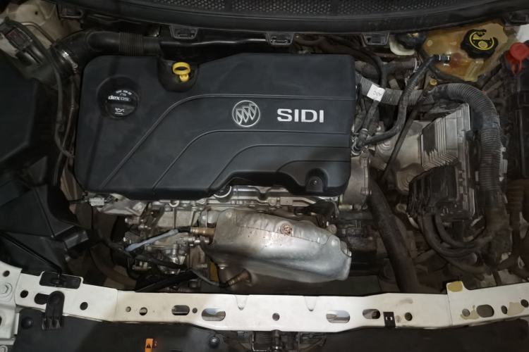 Used Buick Verano 2017 Sedan 15S Automatic Leading Model Engine Bay
