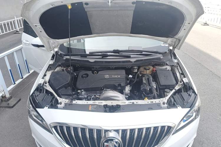 Used Buick Verano 2017 Sedan 15S Automatic Leading Model Engine Bay