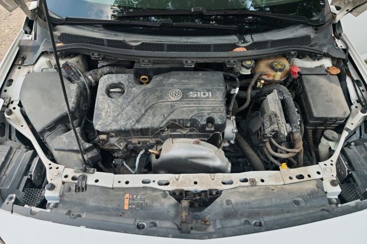 Used Buick Verano 2017 Sedan 15S Automatic Leading Model Engine Bay