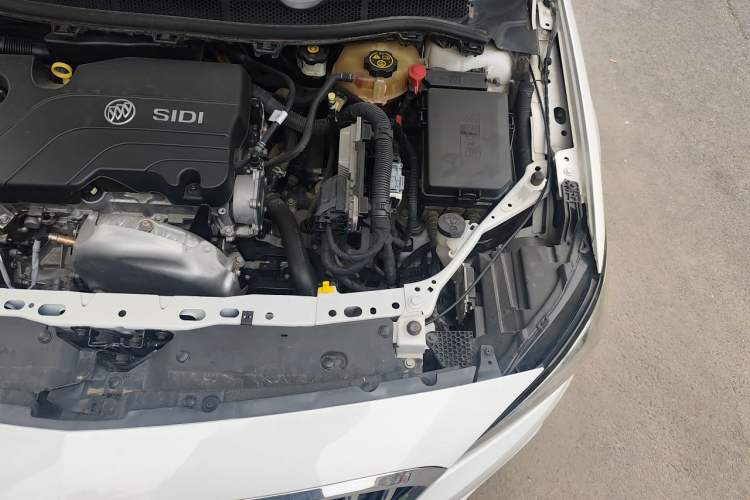 Used Buick Verano 2017 Sedan 15S Automatic Entry Model Engine Bay Left