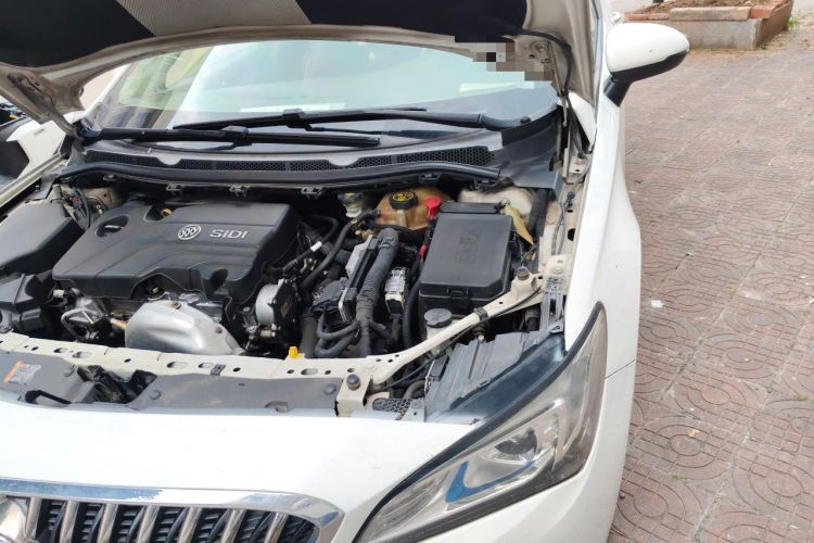 Used Buick Verano 2017 Sedan 15S Automatic Leading Model Engine Bay Left