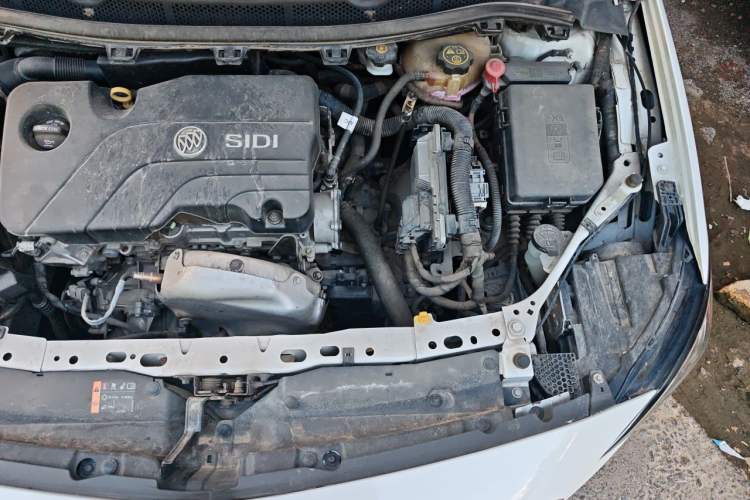 Used Buick Verano 2017 Sedan 15S Automatic Entry Model Engine Bay Left