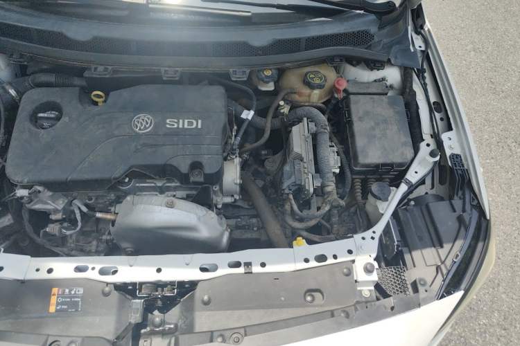 Used Buick Verano 2017 Sedan 15S Automatic Leading Model Engine Bay Left