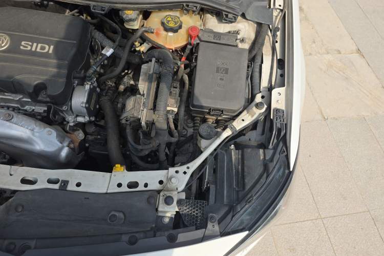 Used Buick Verano 2017 Sedan 15S Automatic Entry Model Engine Bay Left