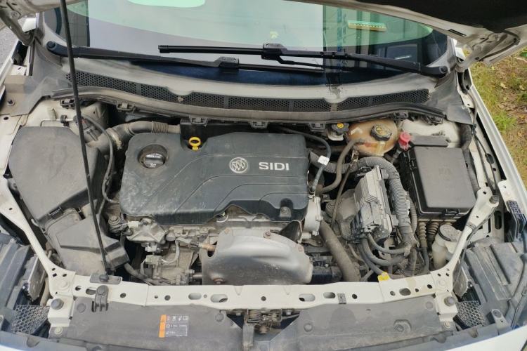 Used Buick Verano 2017 Sedan 15S Automatic Leading Model Engine Bay