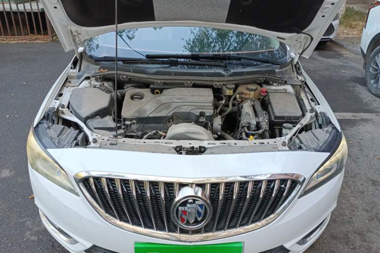 Used Buick Verano 2017 Sedan 15S Automatic Leading Model Engine Bay