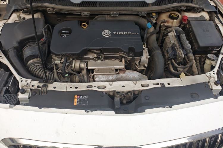 Used Buick Verano 2017 Sedan 20T Dual-Clutch Leading Model Engine Bay