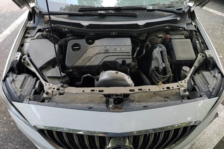 Used Buick Verano 2017 Sedan 15S Automatic Leading Model Engine Bay
