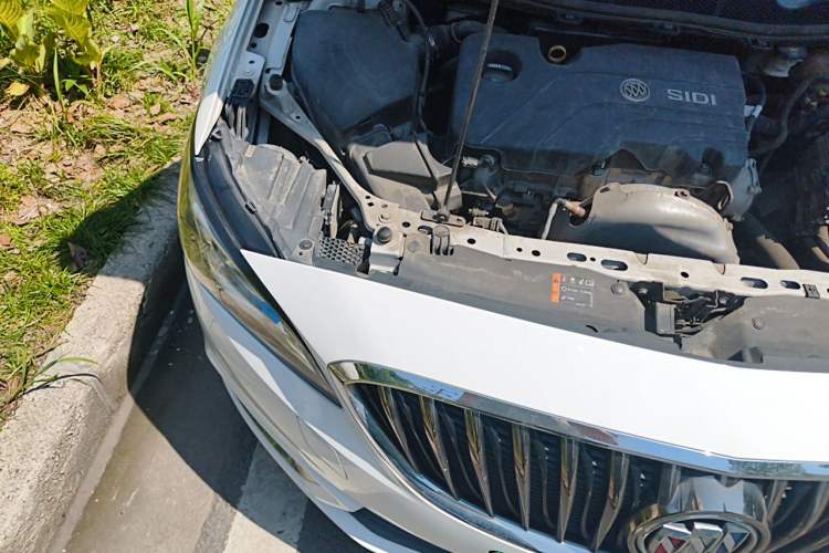 Used Buick Verano 2017 Sedan 15S Automatic Entry Model Engine Bay Right