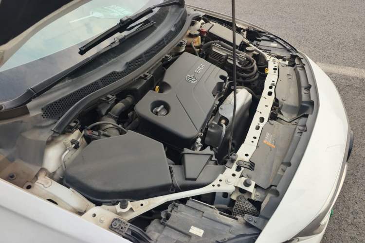 Used Buick Verano 2017 Sedan 15S Automatic Leading Model Engine Bay Right