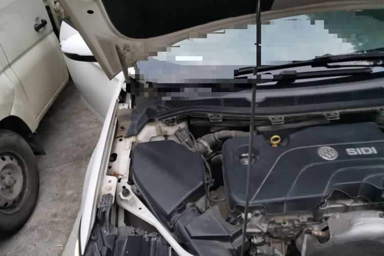 Used Buick Verano 2017 Sedan 15S Automatic Entry Model Engine Bay Right