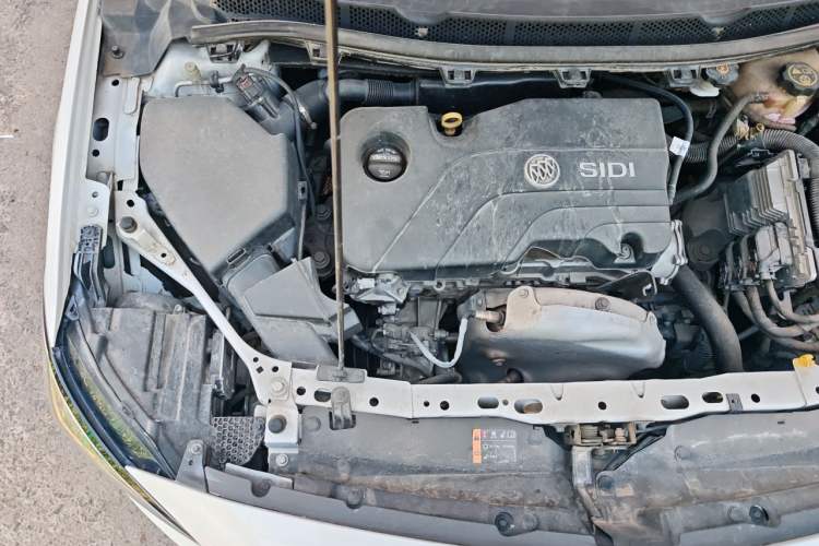 Used Buick Verano 2017 Sedan 15S Automatic Entry Model Engine Bay Right
