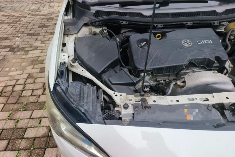 Used Buick Verano 2017 Sedan 15S Automatic Entry Model Engine Bay Right
