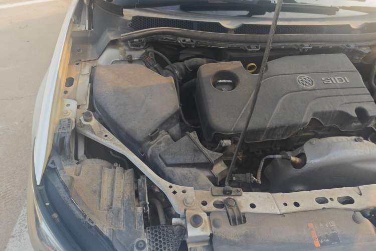 Used Buick Verano 2017 Sedan 15S Manual Leading Model Engine Bay Right