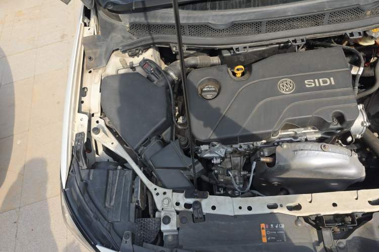 Used Buick Verano 2017 Sedan 15S Automatic Entry Model Engine Bay Right