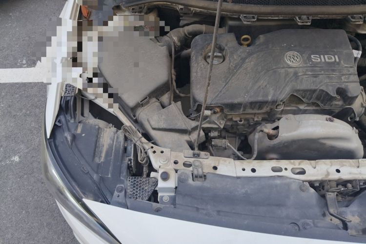 Used Buick Verano 2017 Sedan 15S Automatic Leading Model Engine Bay Right