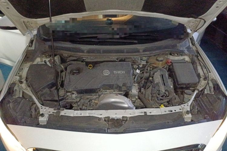 Used Buick Verano 2017 Sedan 15S Automatic Leading Model Engine Bay