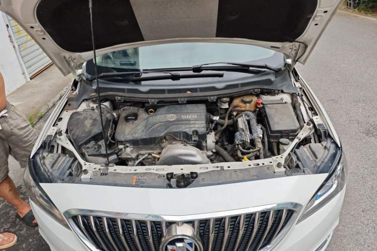 Used Buick Verano 2017 Sedan 15S Automatic Entry Model Engine Bay