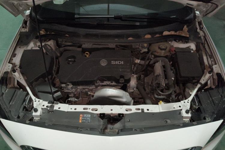 Used Buick Verano 2017 Sedan 15S Automatic Leading Model Engine Bay