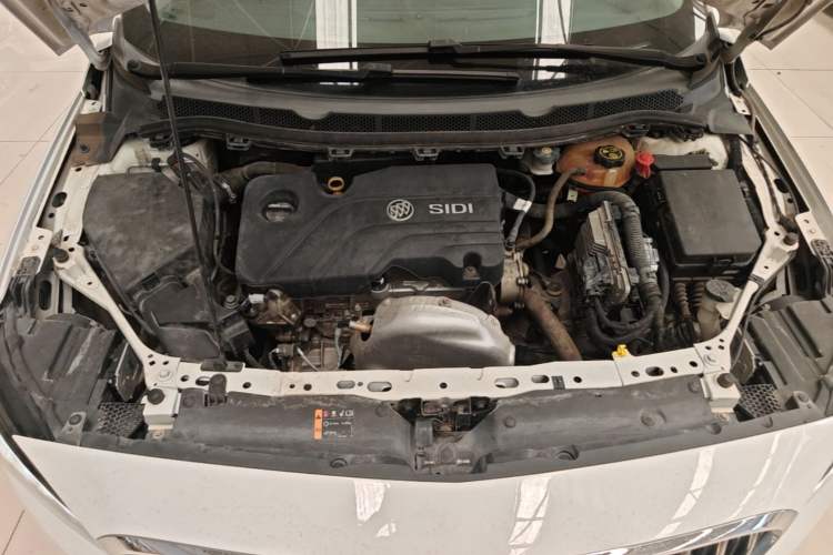 Used Buick Verano 2017 Sedan 15S Manual Entry-Level Model Engine Bay