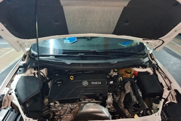 Used Buick Verano 2017 Sedan 15S Automatic Leading Model Engine Bay
