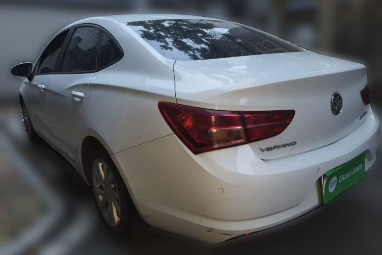 Used Buick Verano 2017 Sedan 15S Automatic Leading Model Exterior 3