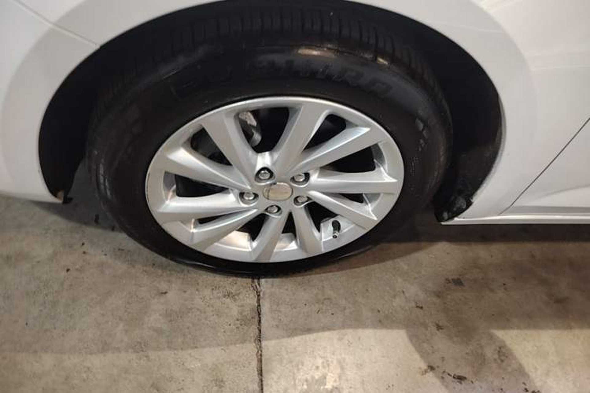 Used Buick Verano 2017 Sedan 15S Automatic Leading Model Exterior 4
