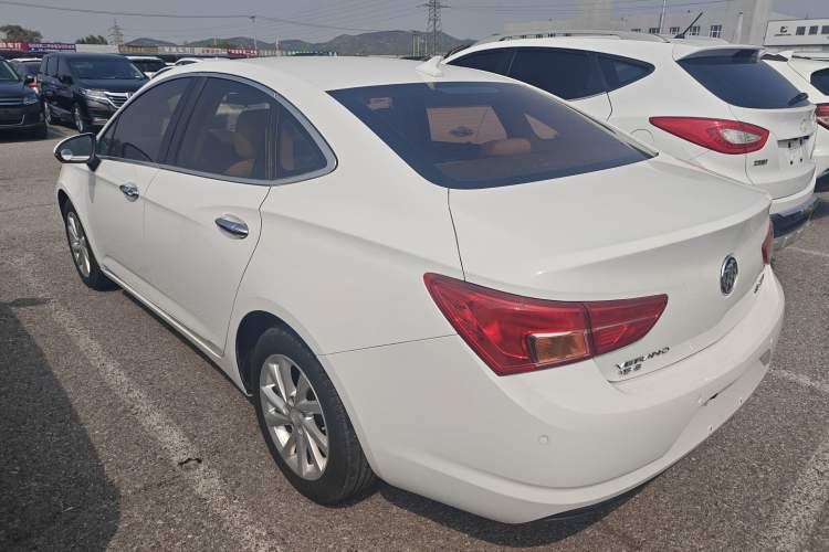Used Buick Verano 2017 Sedan 15S Automatic Entry Model Exterior 4