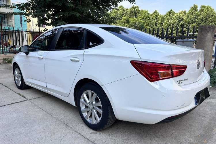 Used Buick Verano 2017 Sedan 15S Automatic Entry Model Exterior 5